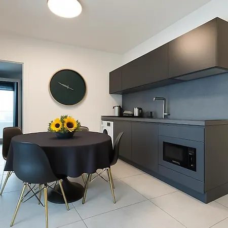 Apartman Marisabella 2 *